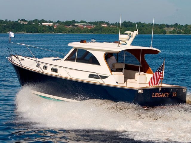 Routine Boating Maintenance Tips