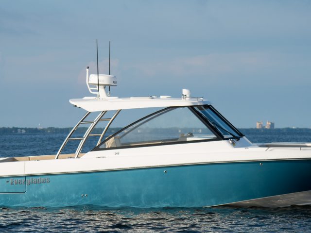 Announcing: The New Everglades 340 Dual Console