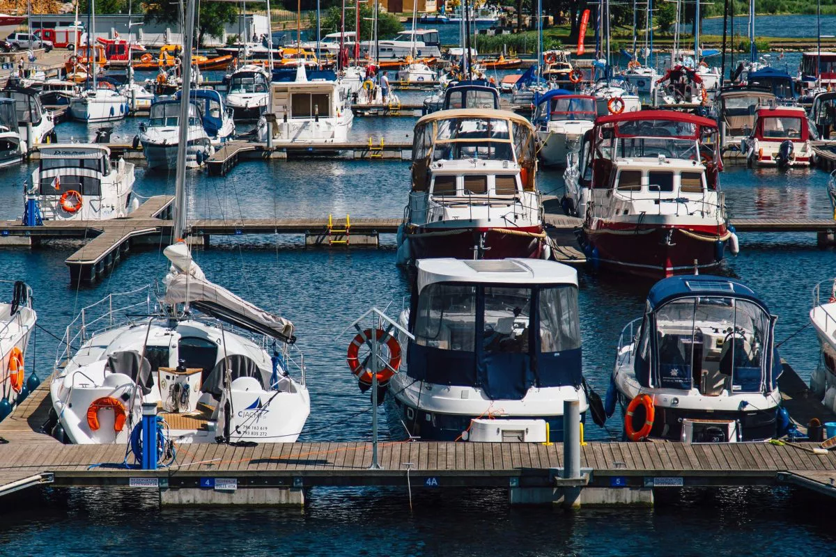 14 Questions To Ask Before Renting or Purchasing A Slip For Your Boat -  Oyster Harbors Marine